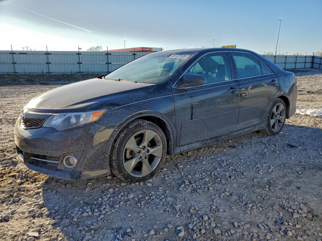 2012 TOYOTA CAMRY
