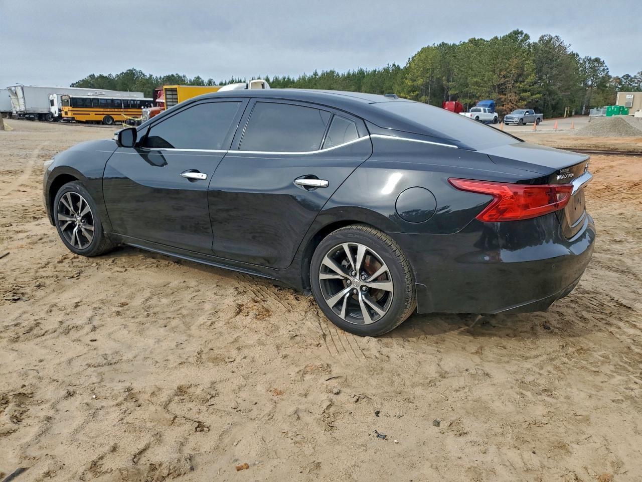 2018 NISSAN Maxima