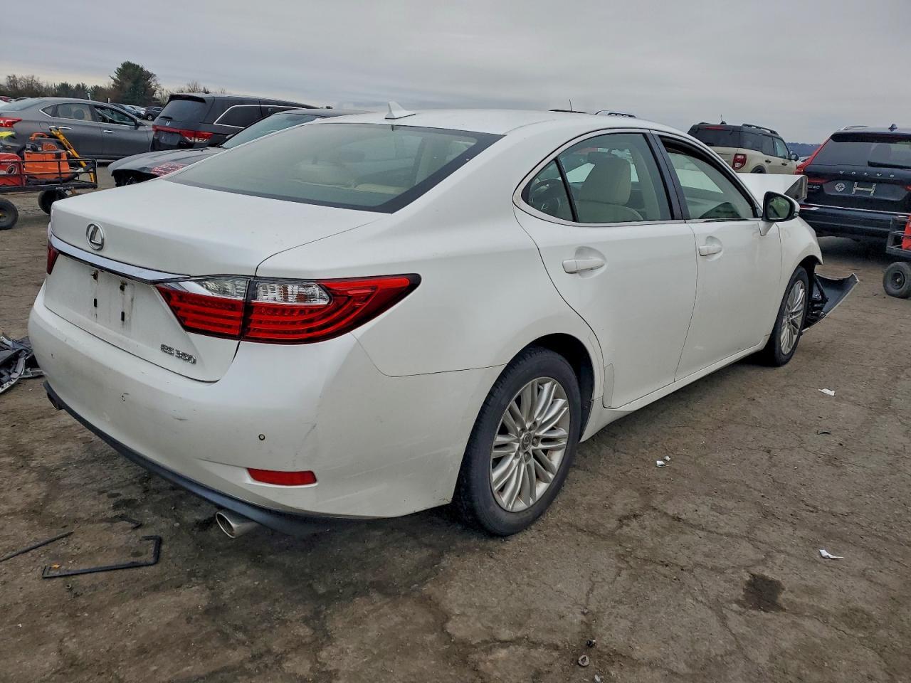 2013 LEXUS ES 350
