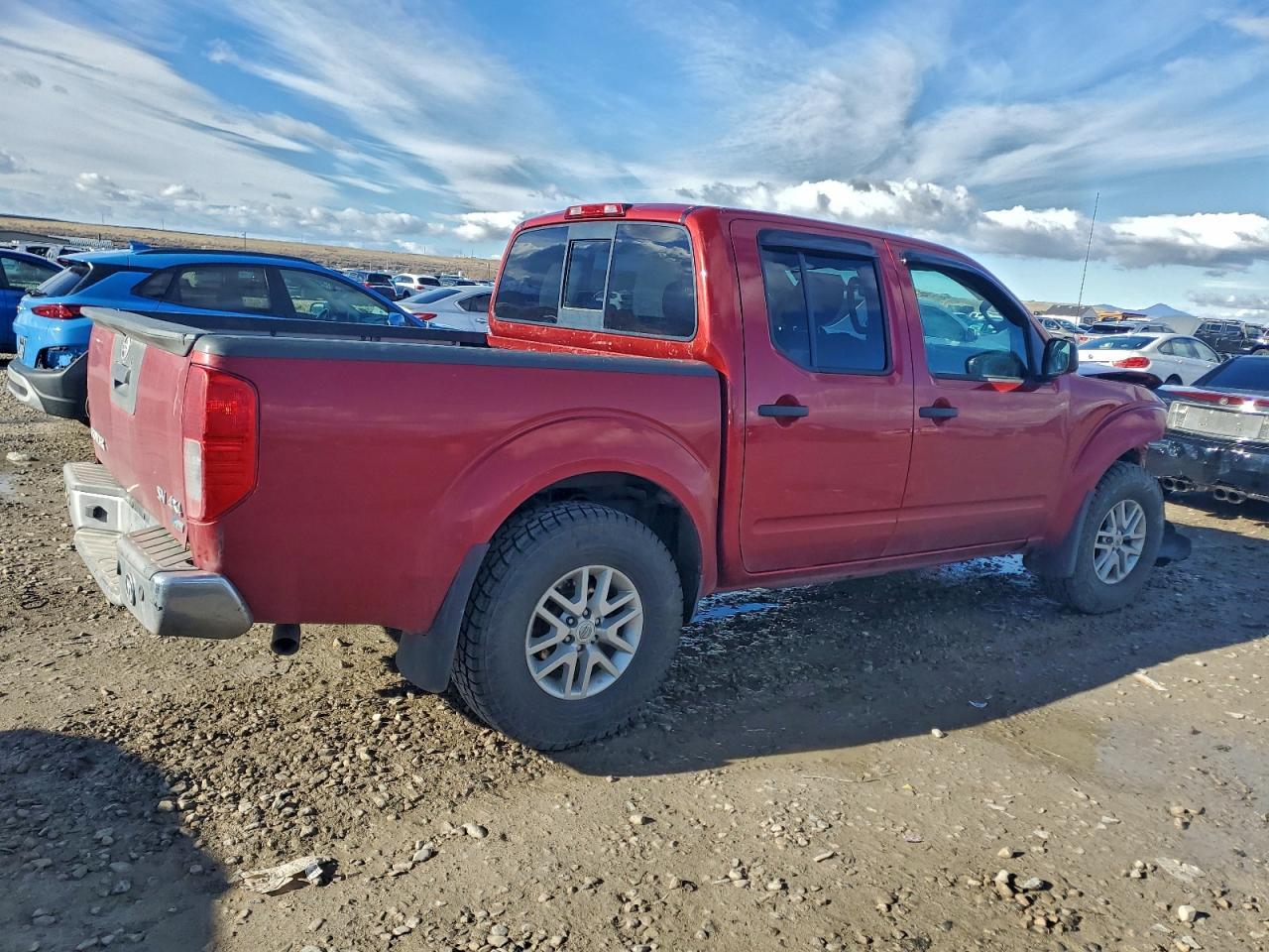 2017 NISSAN Frontier