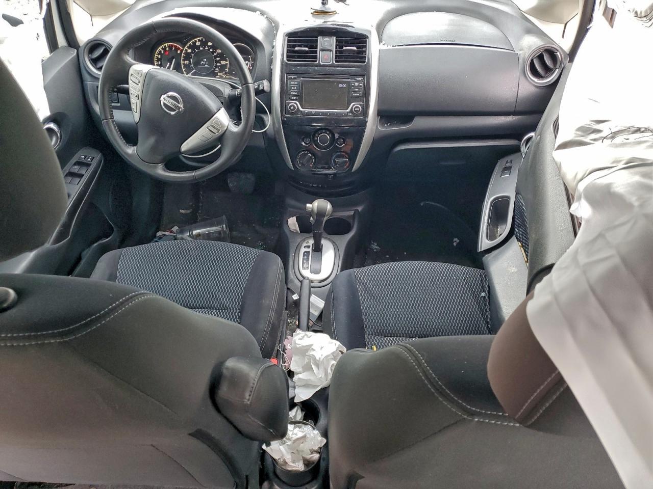 2016 NISSAN Versa Note
