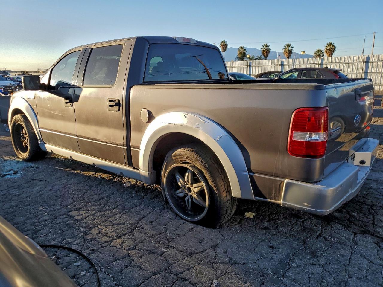 2004 FORD F-150
