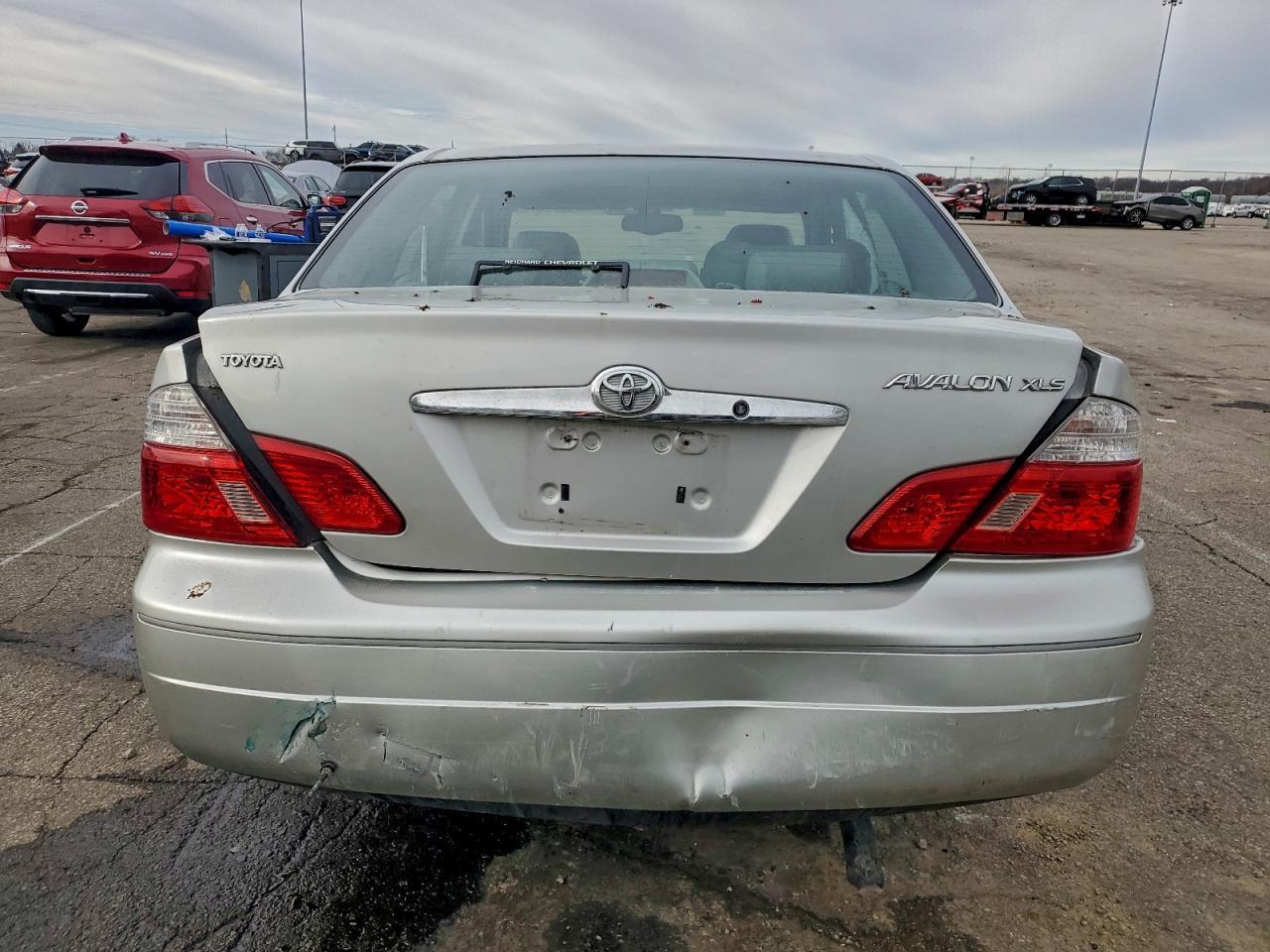2003 TOYOTA Avalon