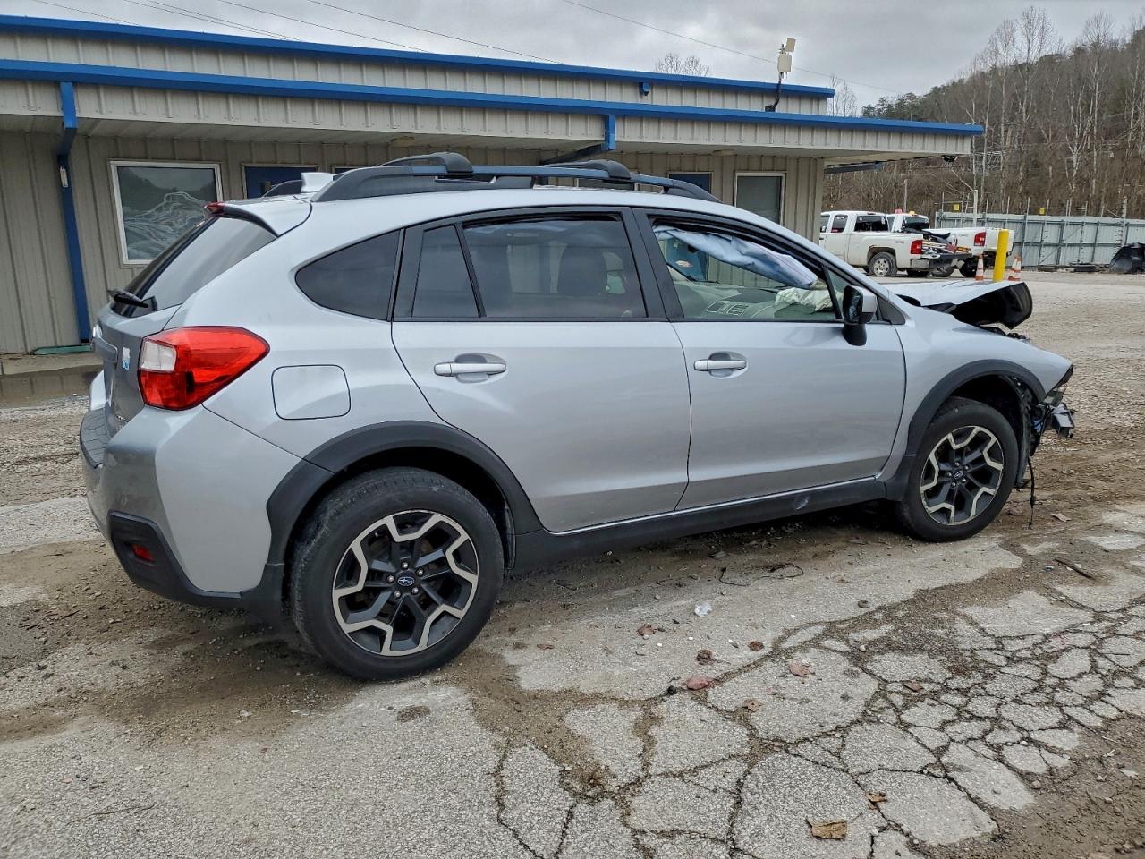 2016 SUBARU Crosstrek