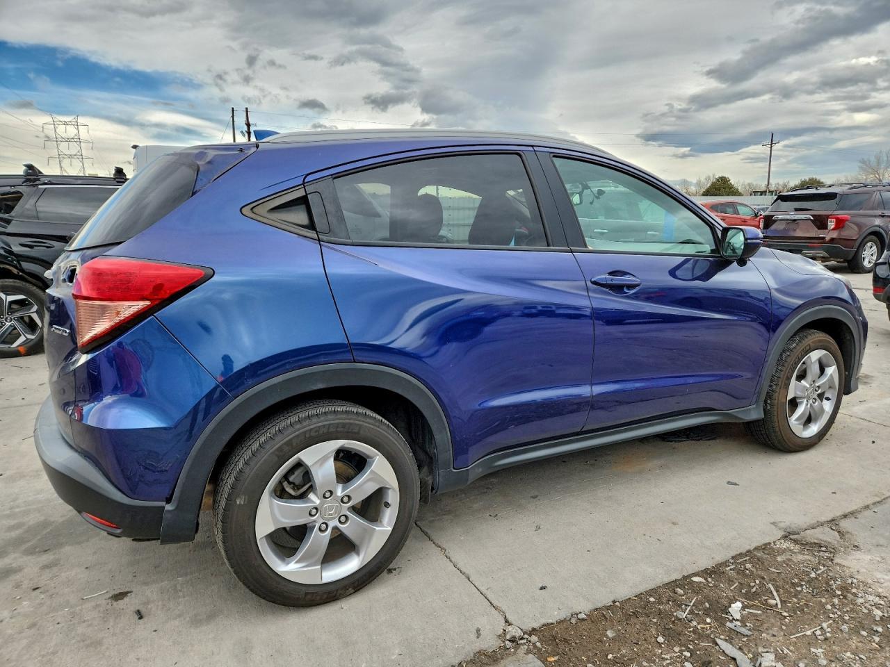 2017 HONDA HR-V