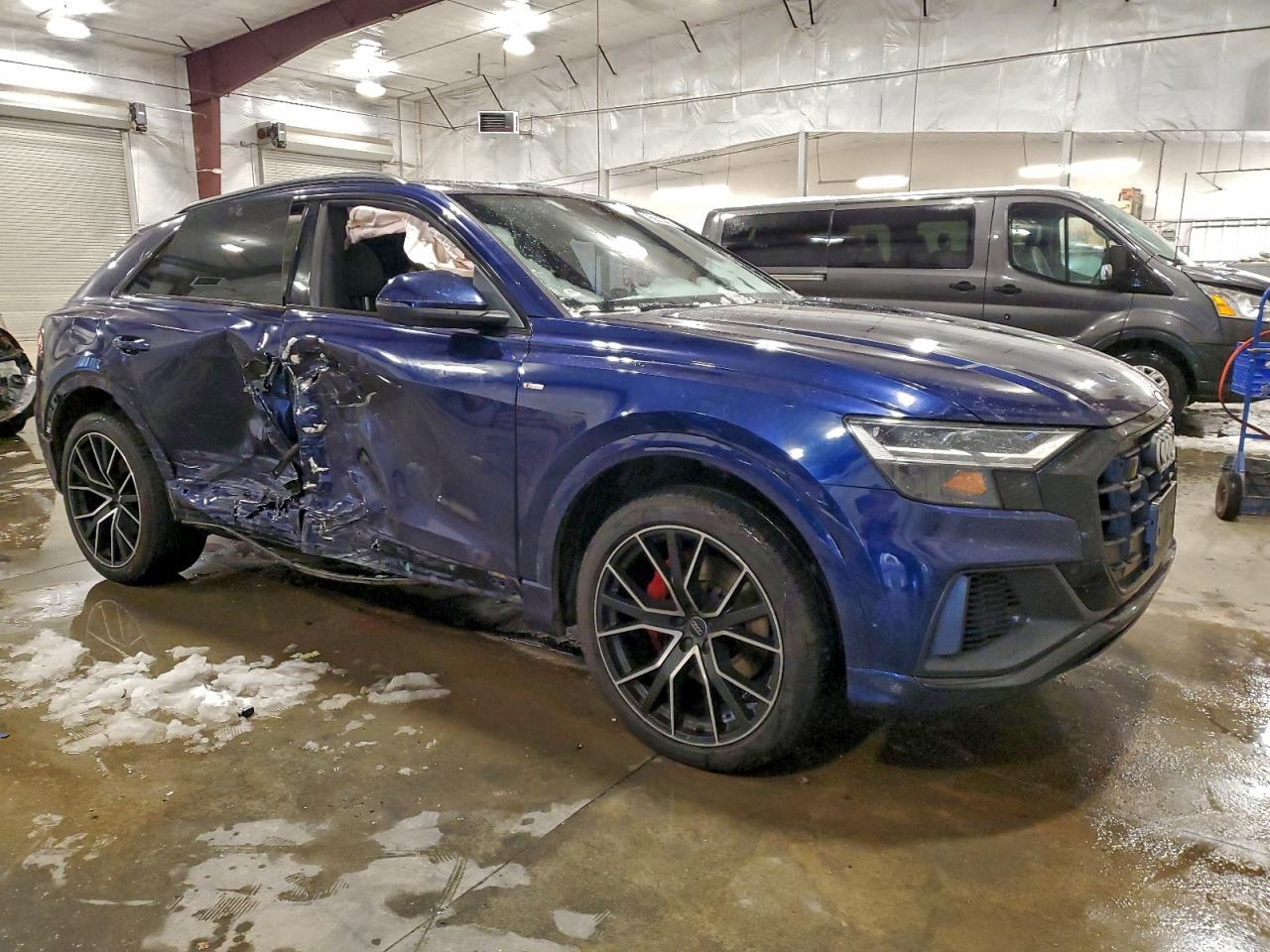2019 AUDI Q8