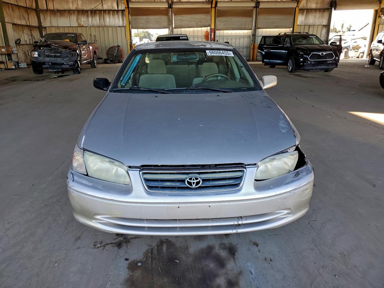 2000 TOYOTA CAMRY