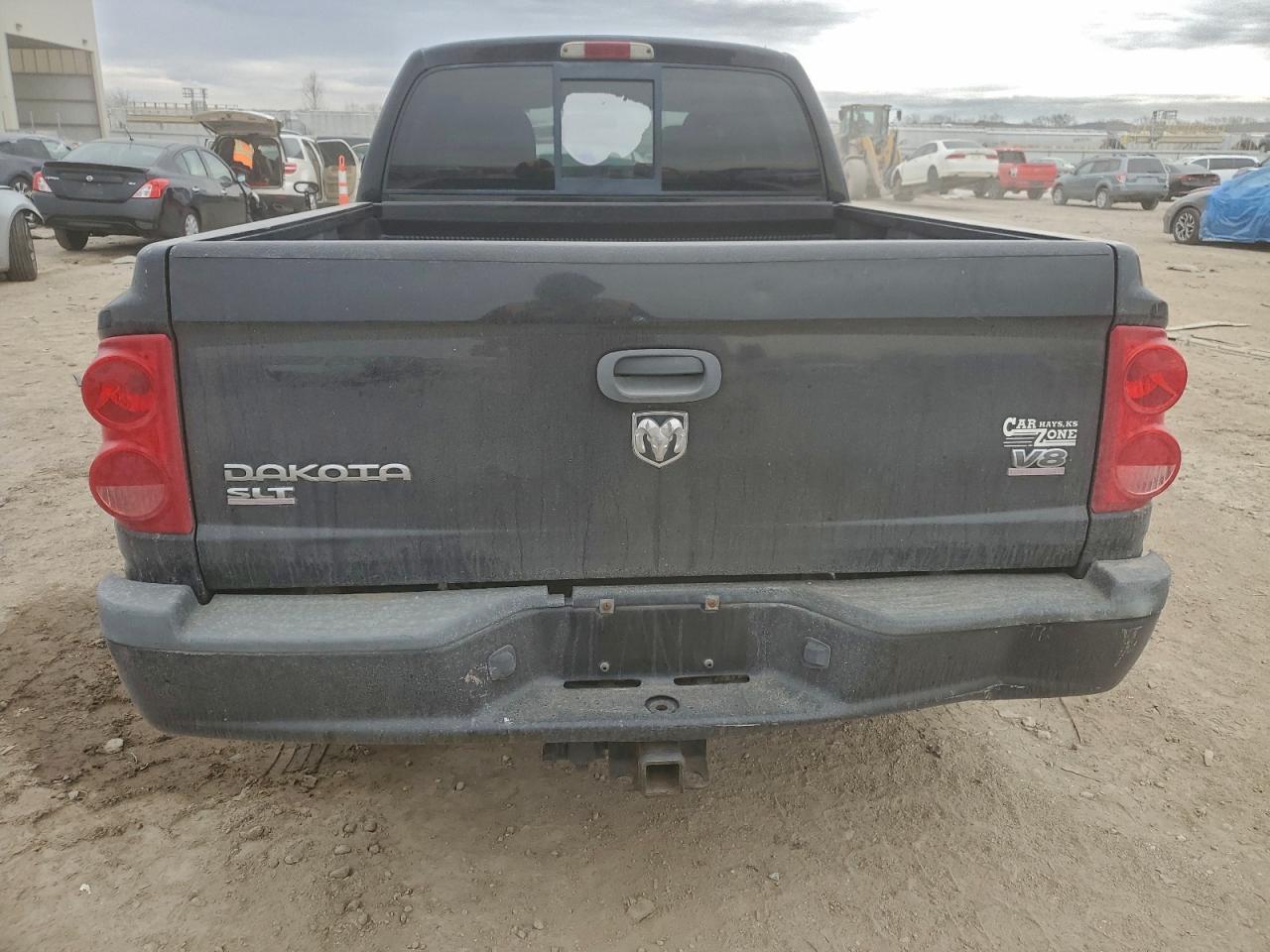 2005 DODGE Dakota
