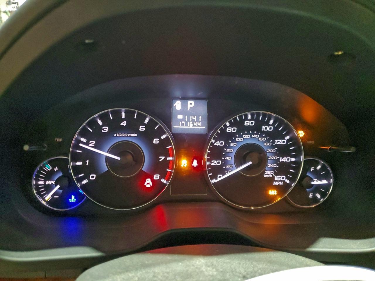 2011 SUBARU Legacy