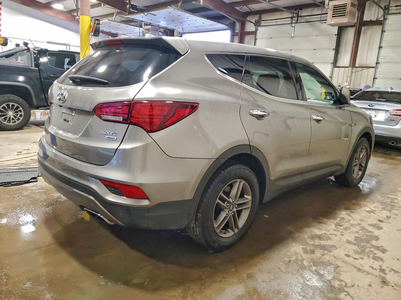 2017 HYUNDAI SANTA FE