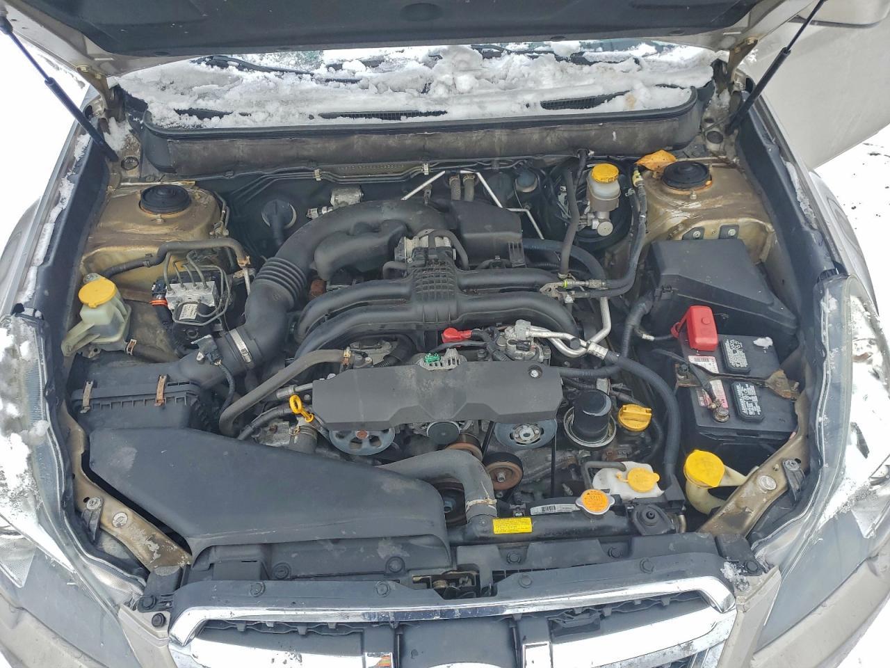 2014 SUBARU Legacy