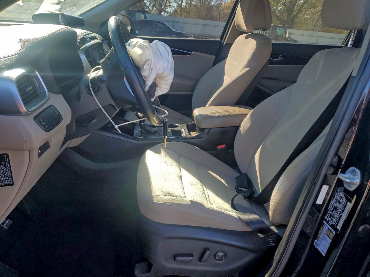 2016 KIA SORENTO