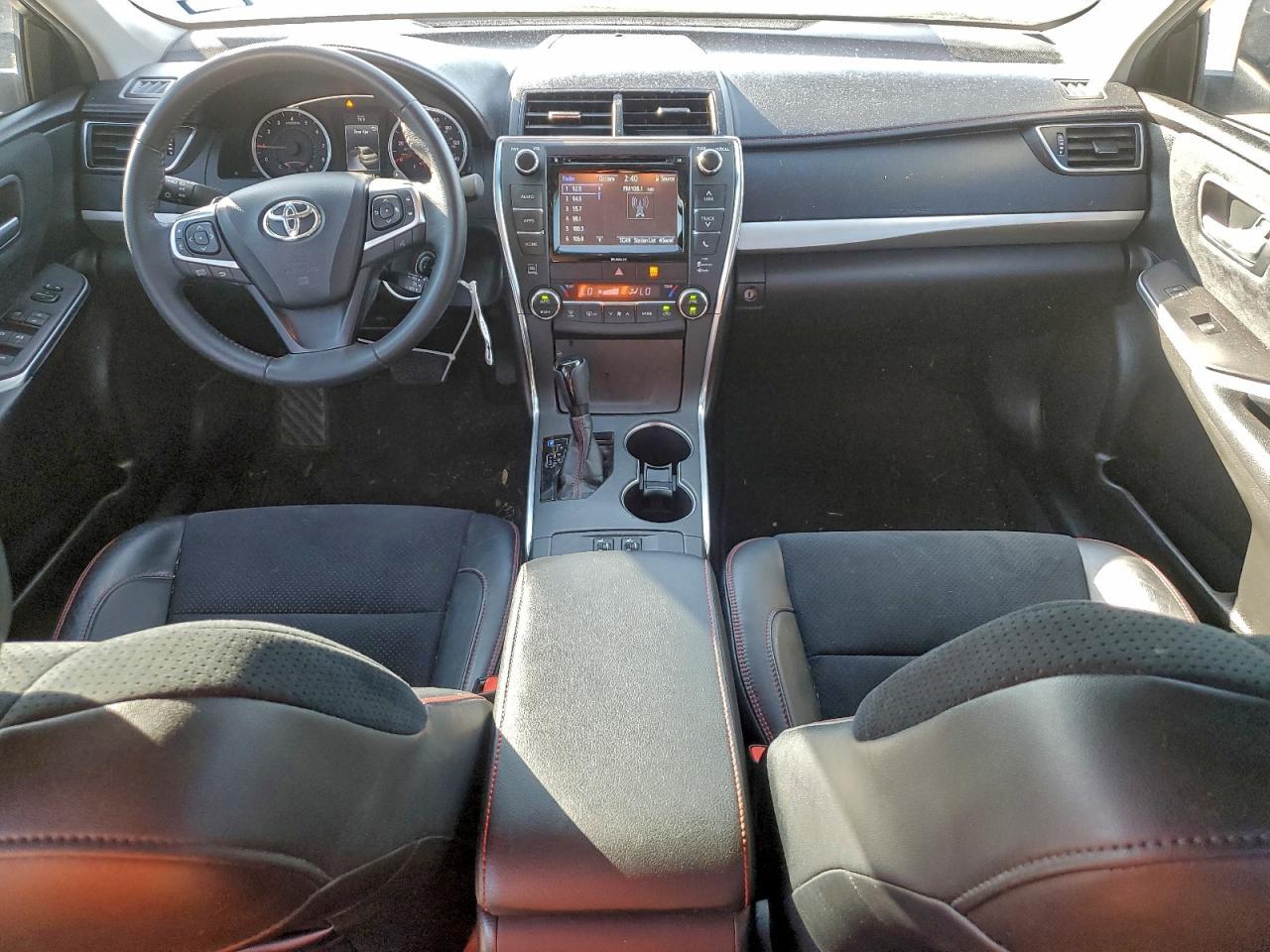 2017 TOYOTA CAMRY
