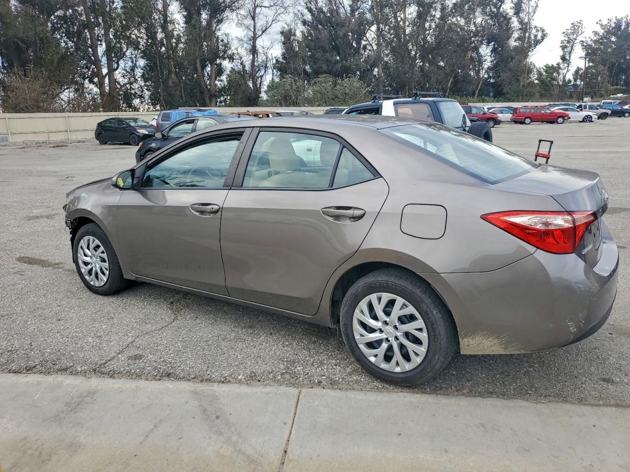 2018 TOYOTA COROLLA