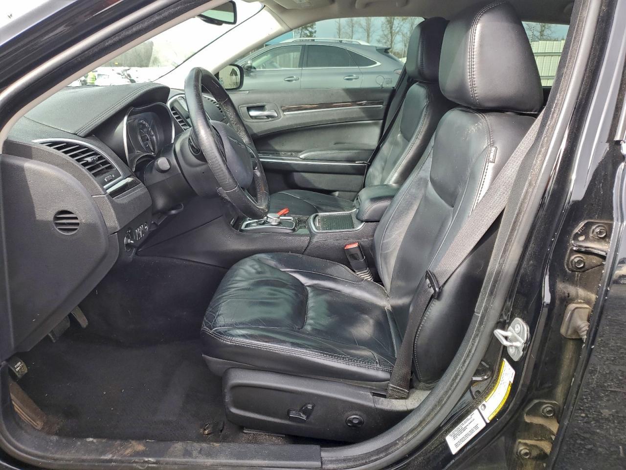 2015 CHRYSLER 300