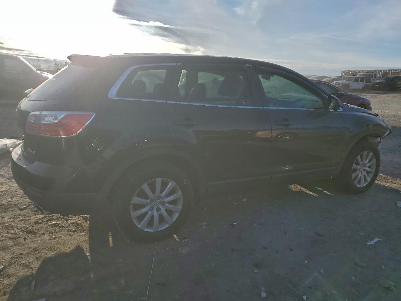 2010 MAZDA CX-9