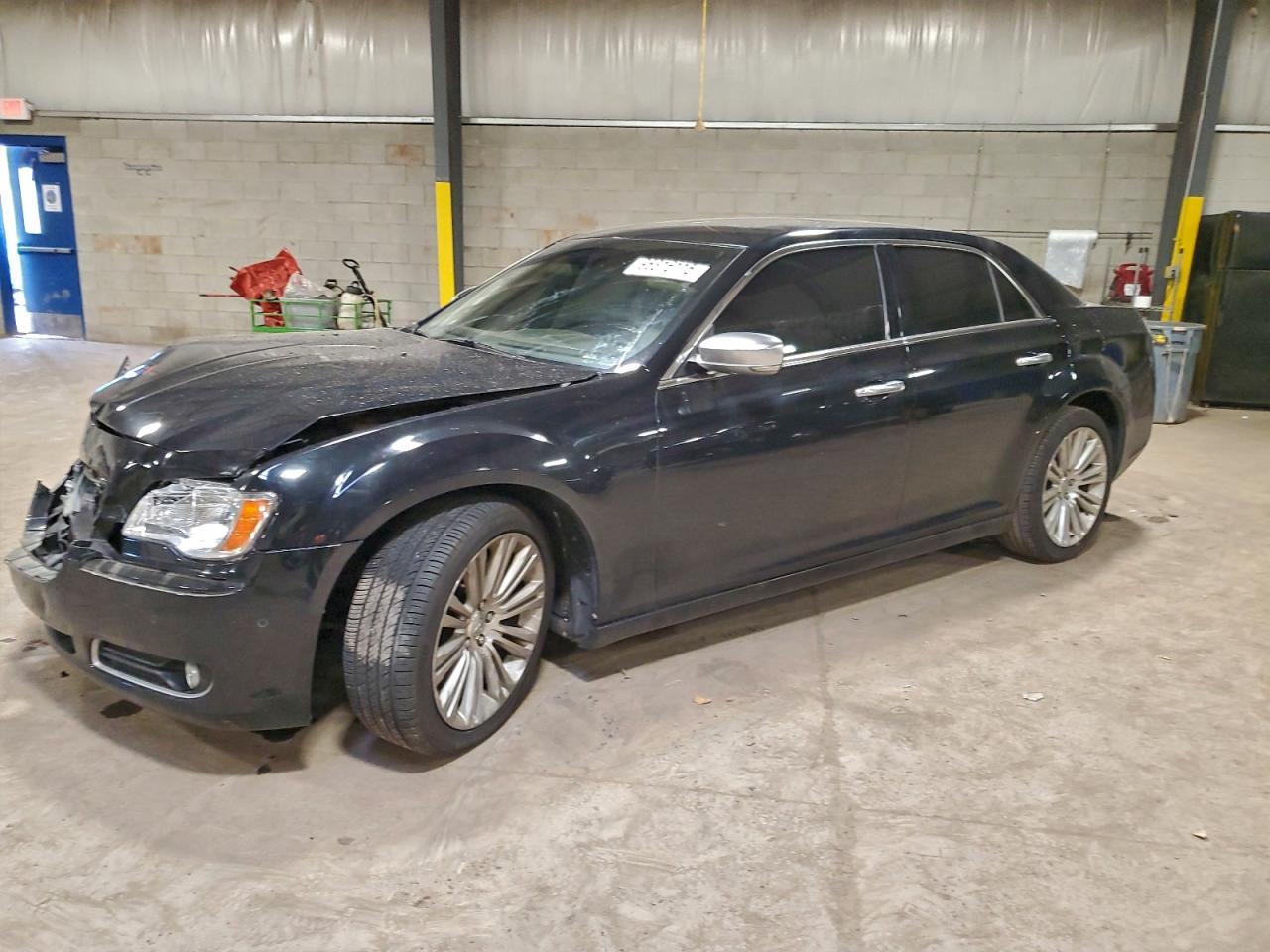 2013 CHRYSLER 300