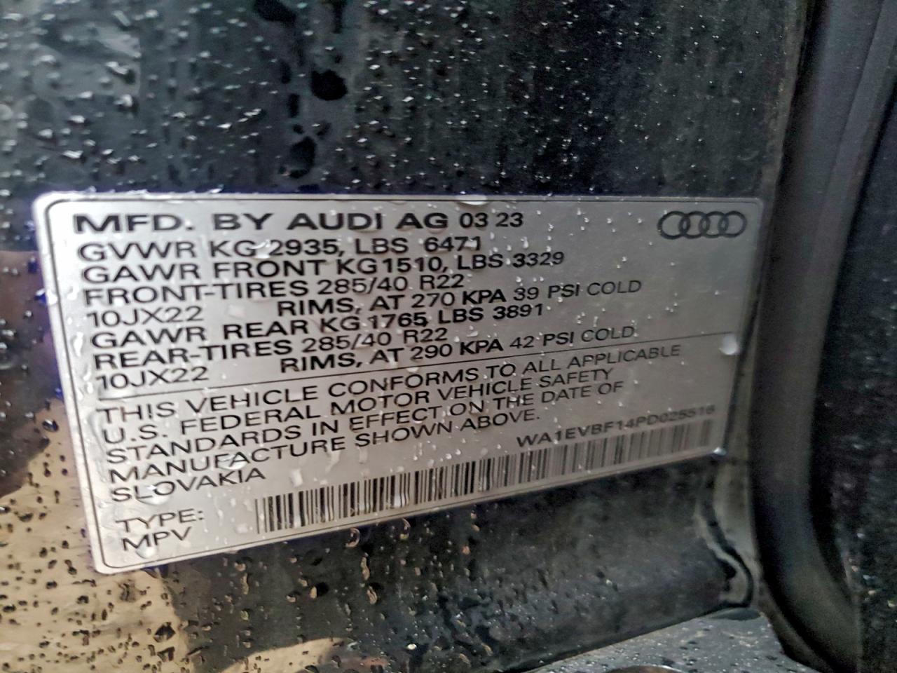 2023 AUDI Q8