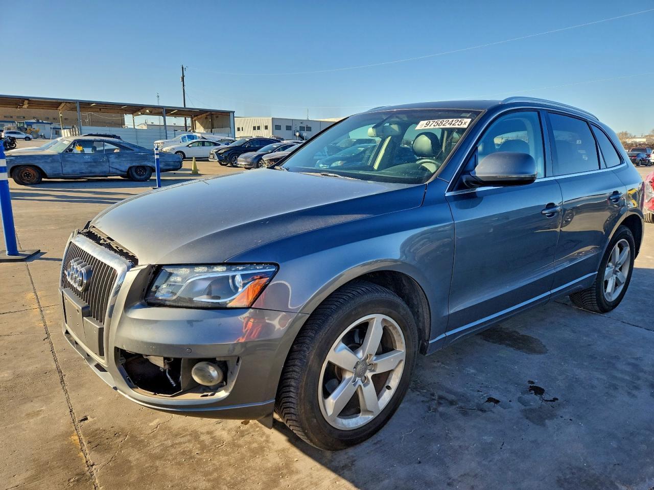 2012 AUDI Q5