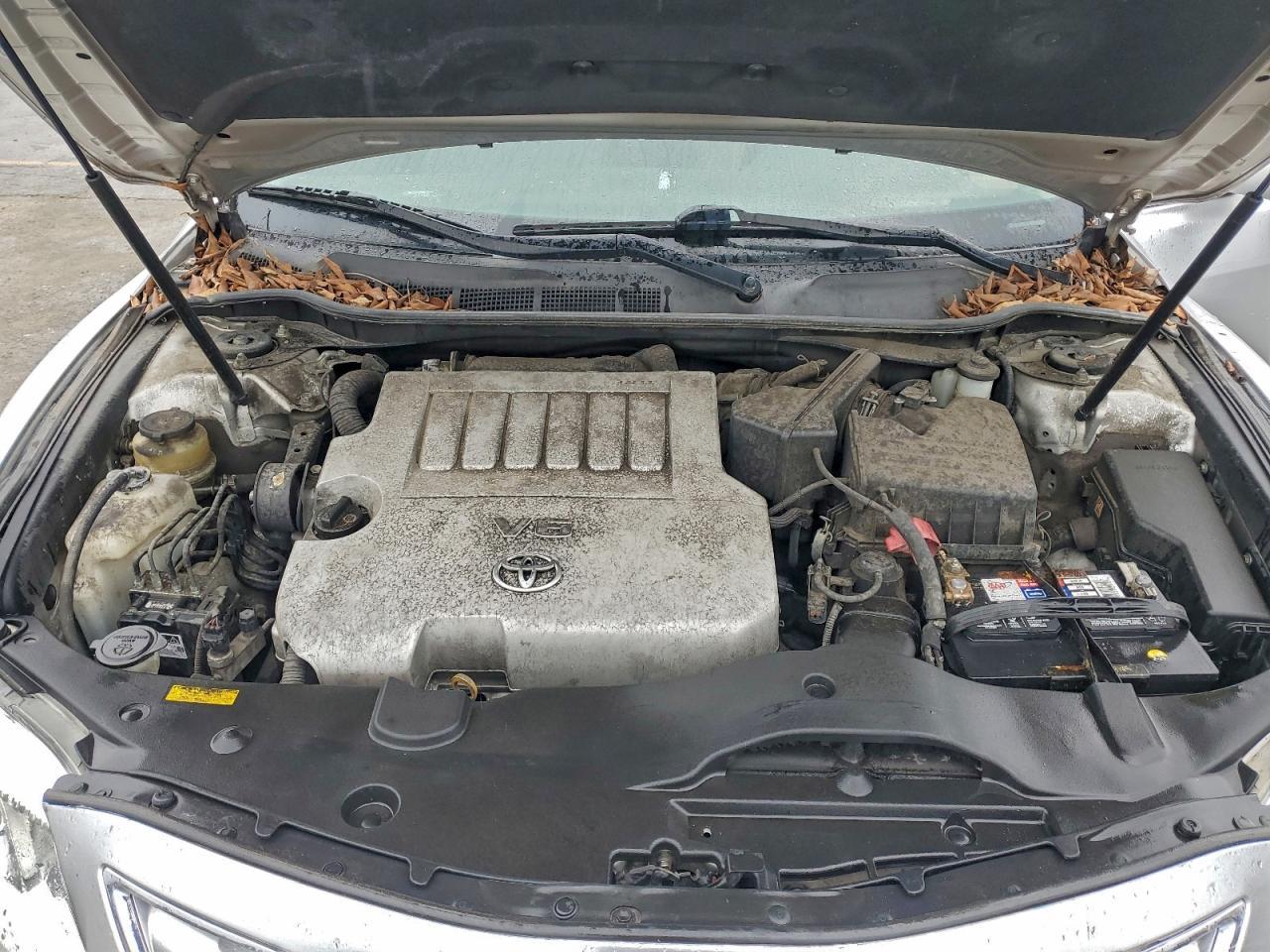 2010 TOYOTA CAMRY