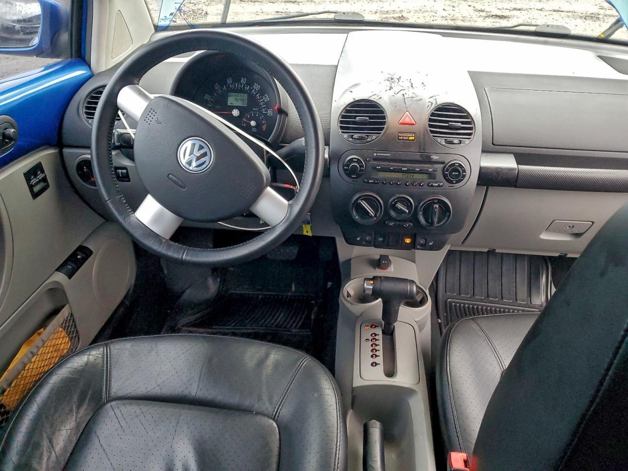 2004 VOLKSWAGEN Beetle