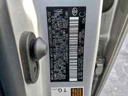 2022 TOYOTA PRIUS