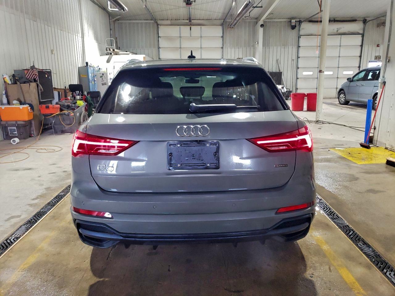 2021 AUDI Q3