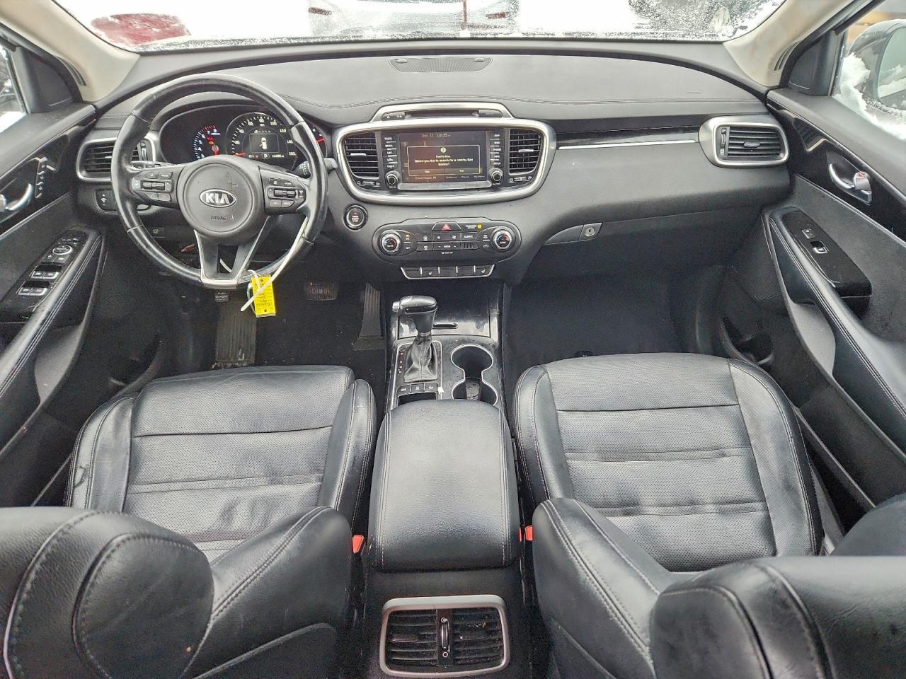 2016 KIA SORENTO