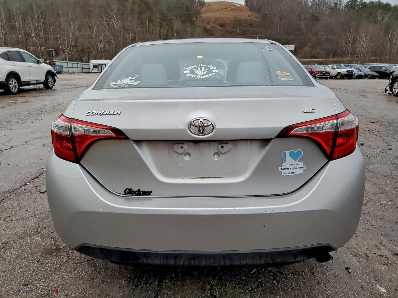 2016 TOYOTA COROLLA