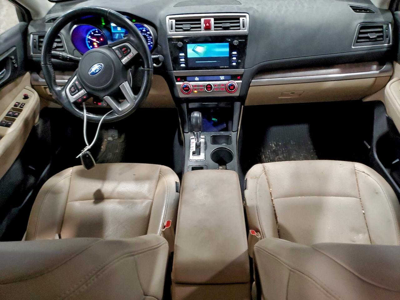 2017 SUBARU Outback