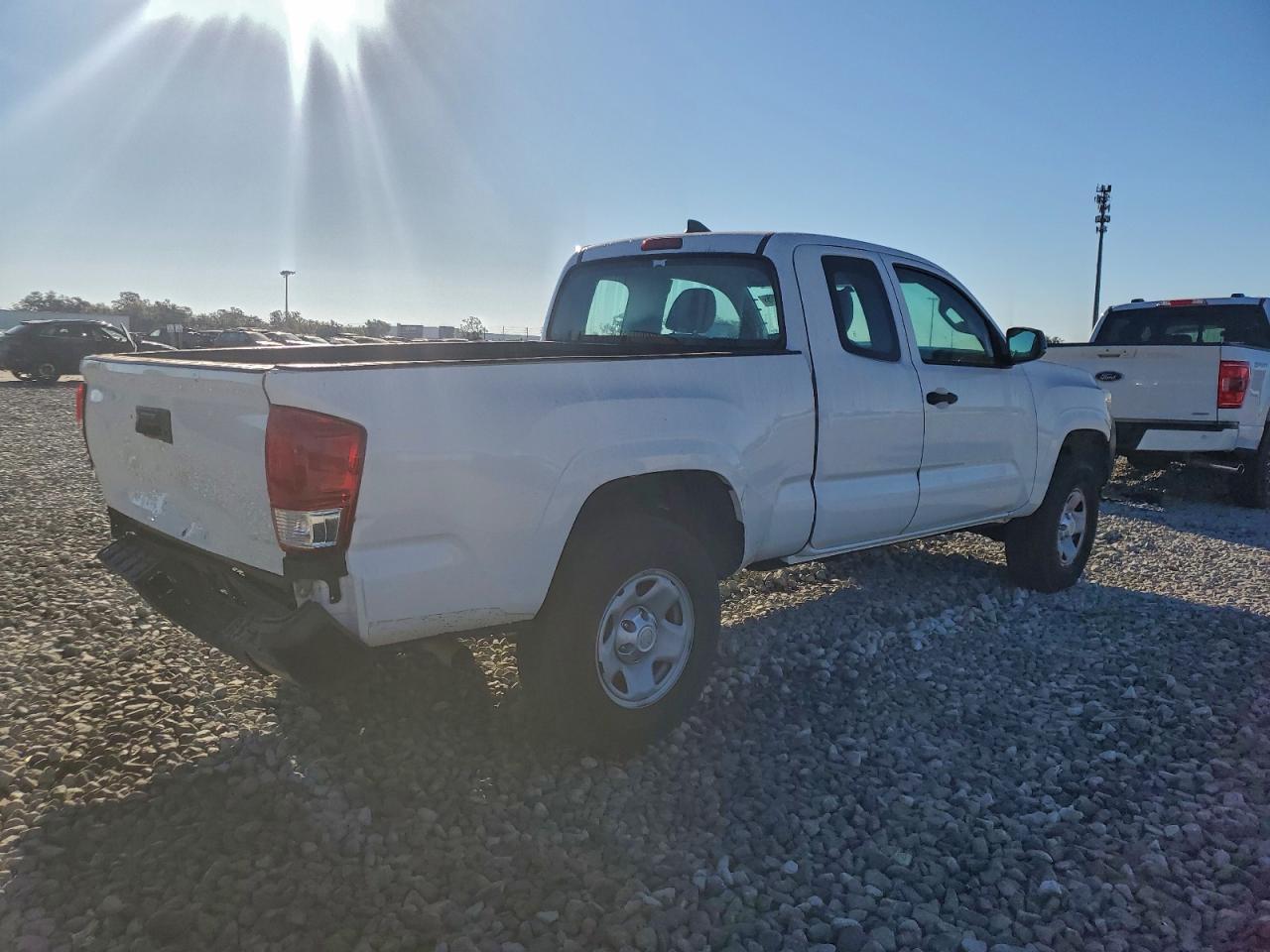 2016 TOYOTA TACOMA