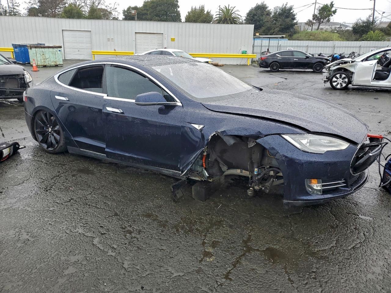 2013 TESLA MODEL S