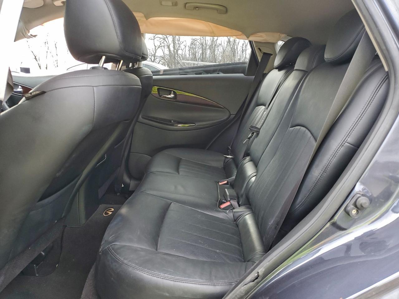 2010 INFINITI EX35