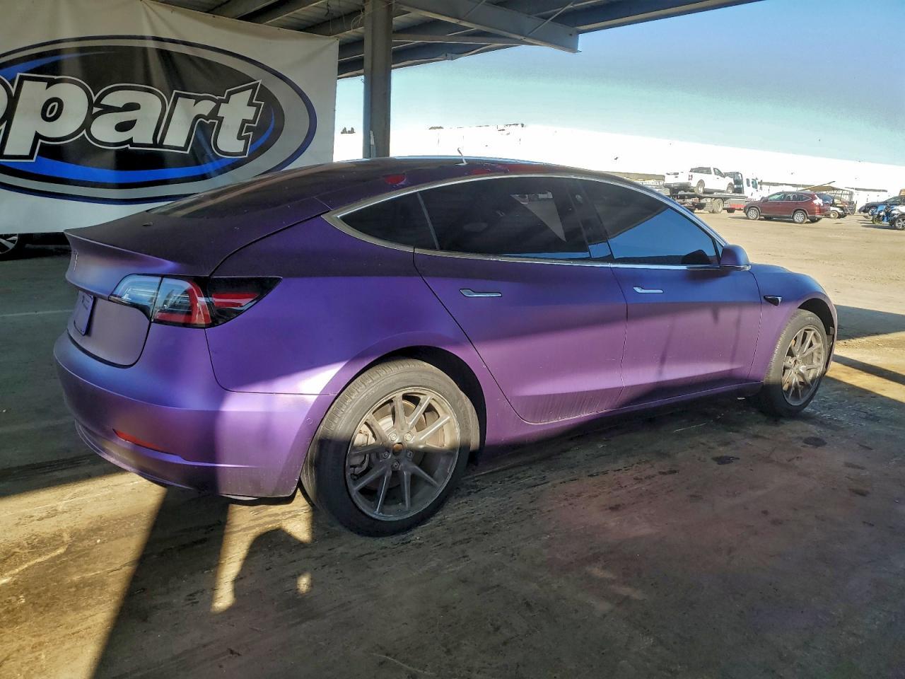 2017 TESLA MODEL 3