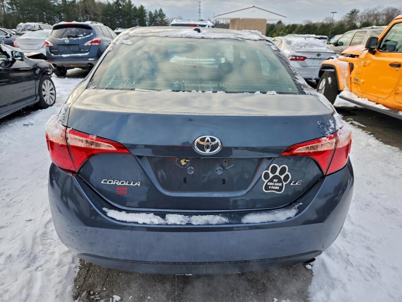 2018 TOYOTA COROLLA