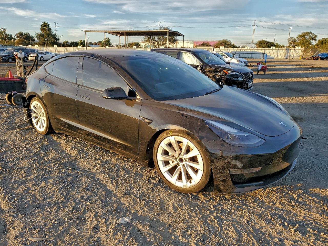 2021 TESLA MODEL 3