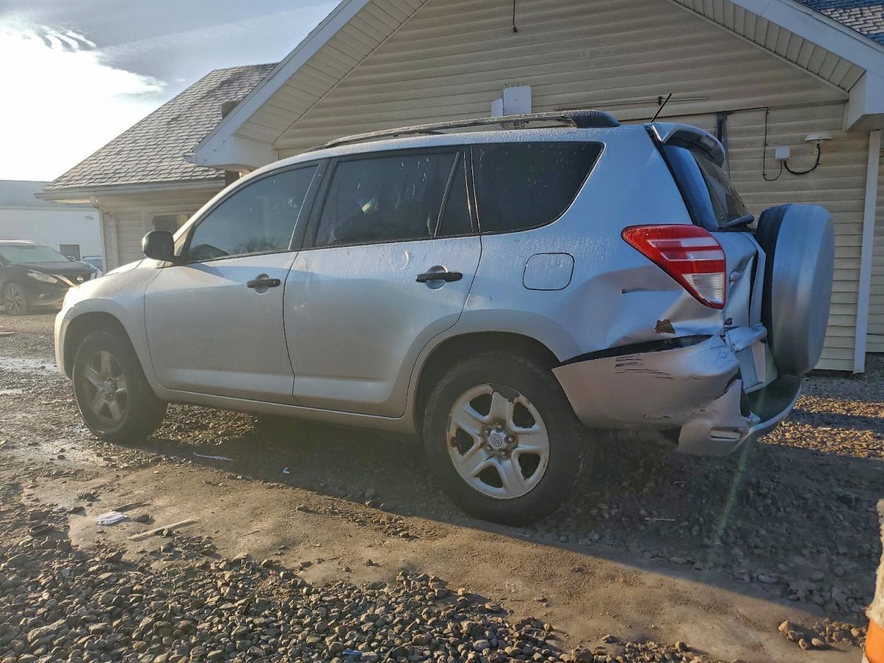 2011 TOYOTA RAV4