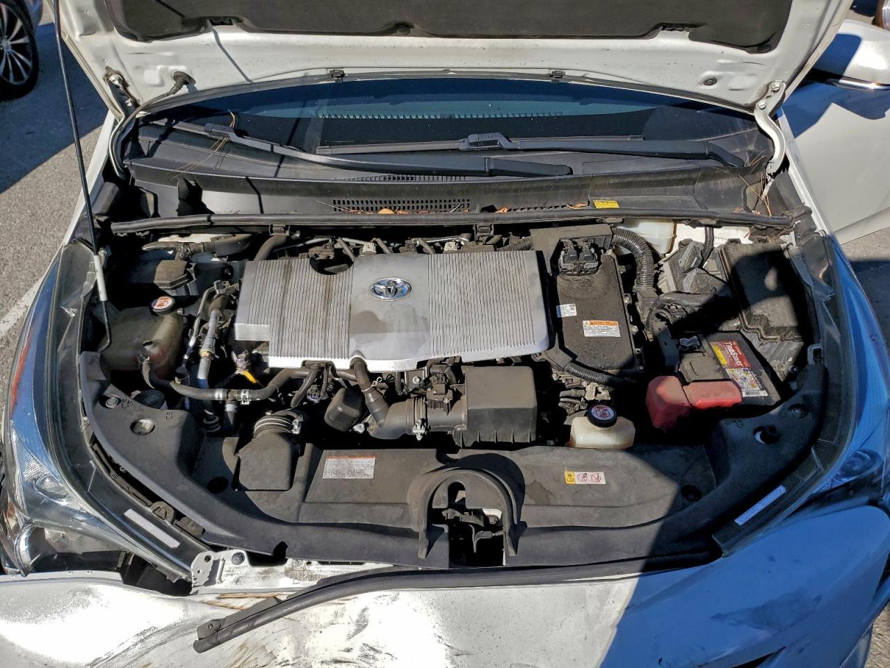 2018 TOYOTA PRIUS