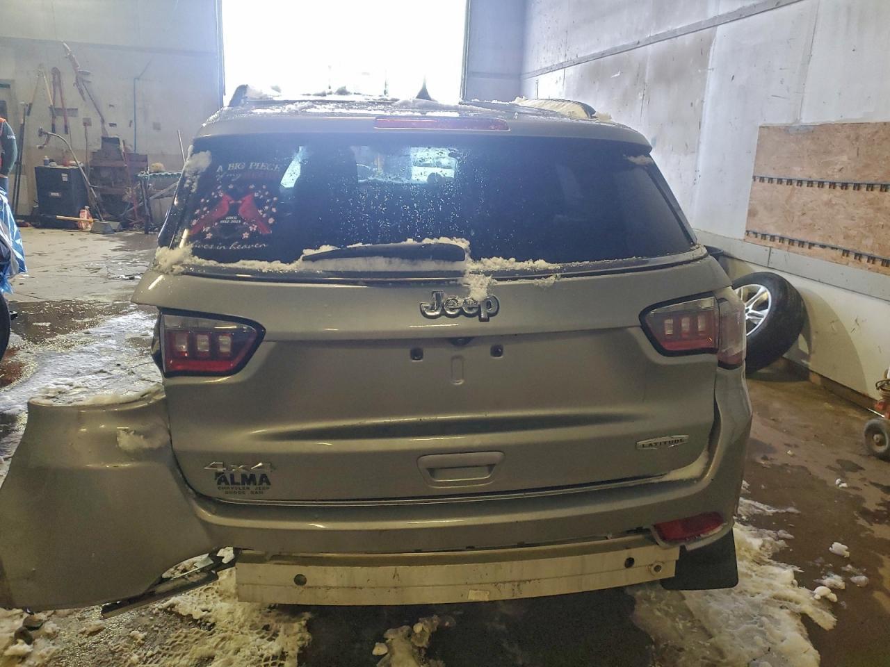 2020 JEEP Compass