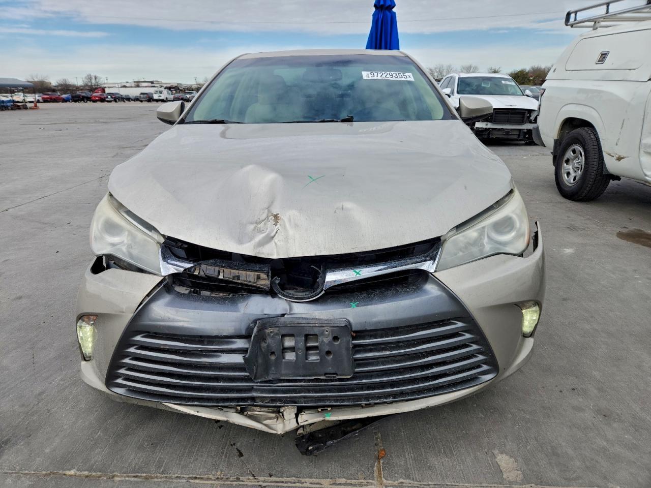 2017 TOYOTA CAMRY