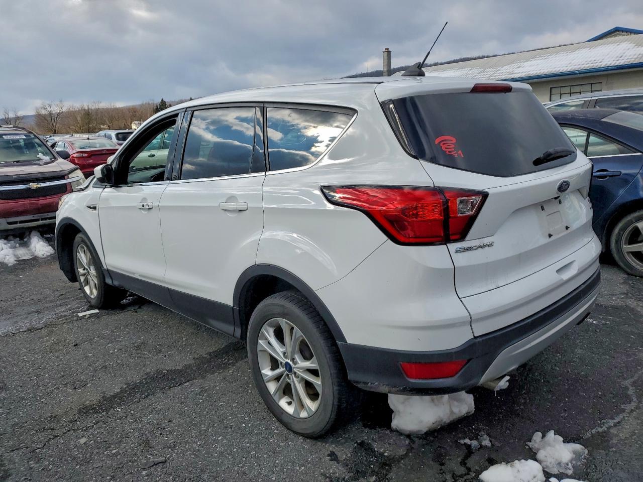 2019 FORD ESCAPE