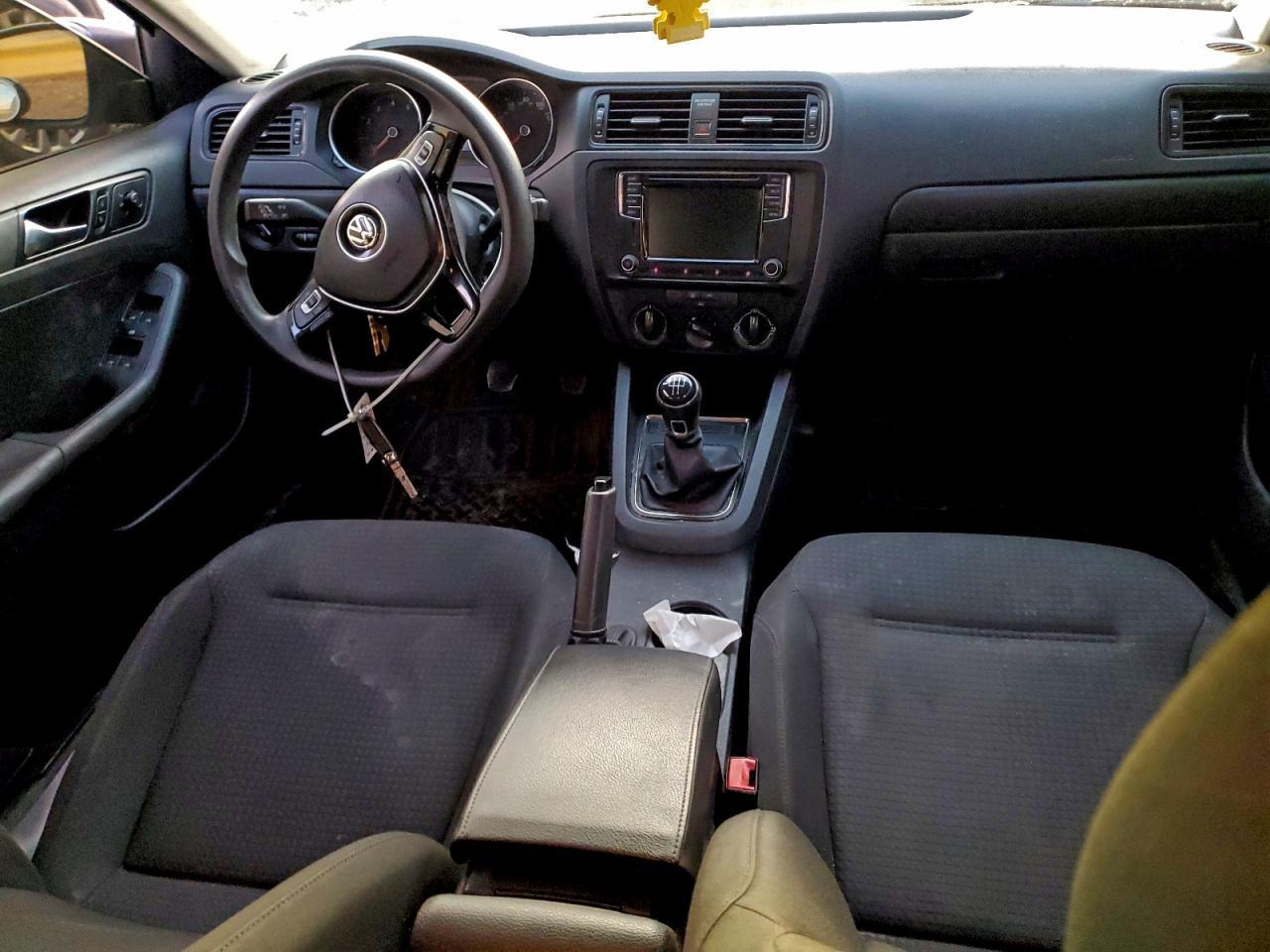 2016 VOLKSWAGEN JETTA