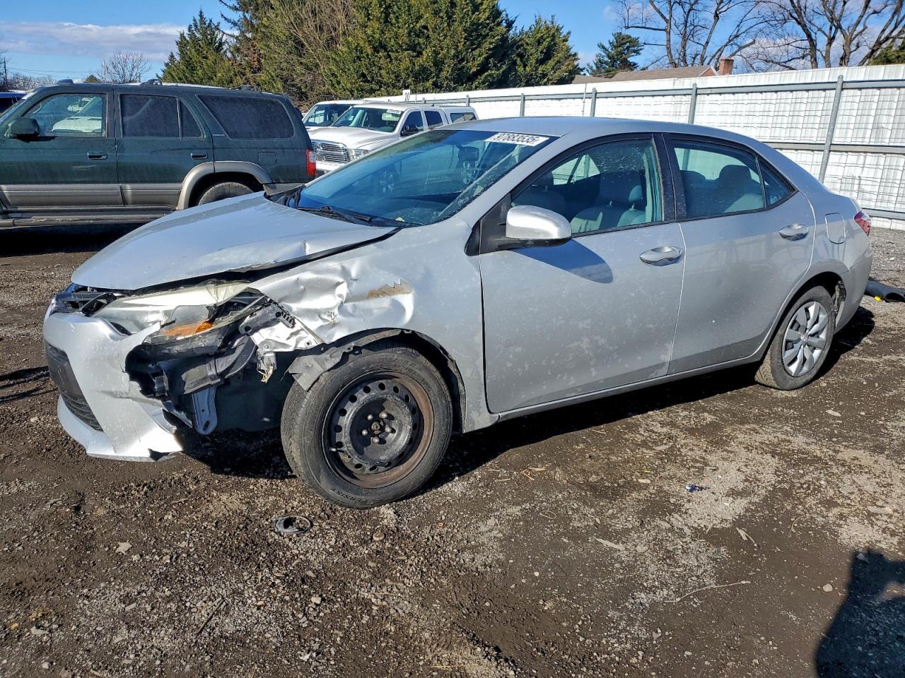 2016 TOYOTA COROLLA