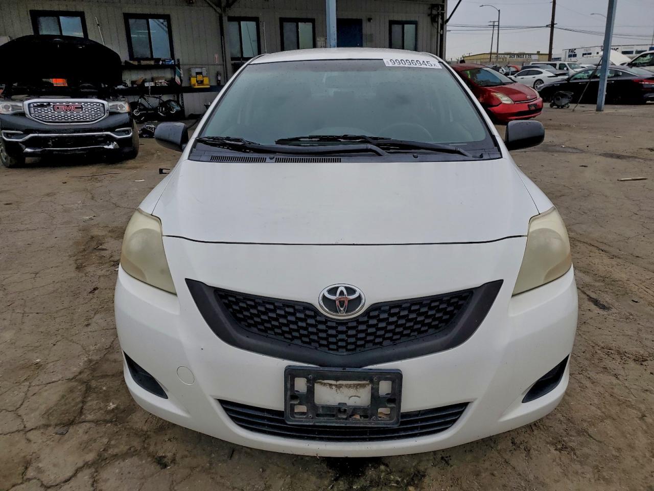 2012 TOYOTA YARIS