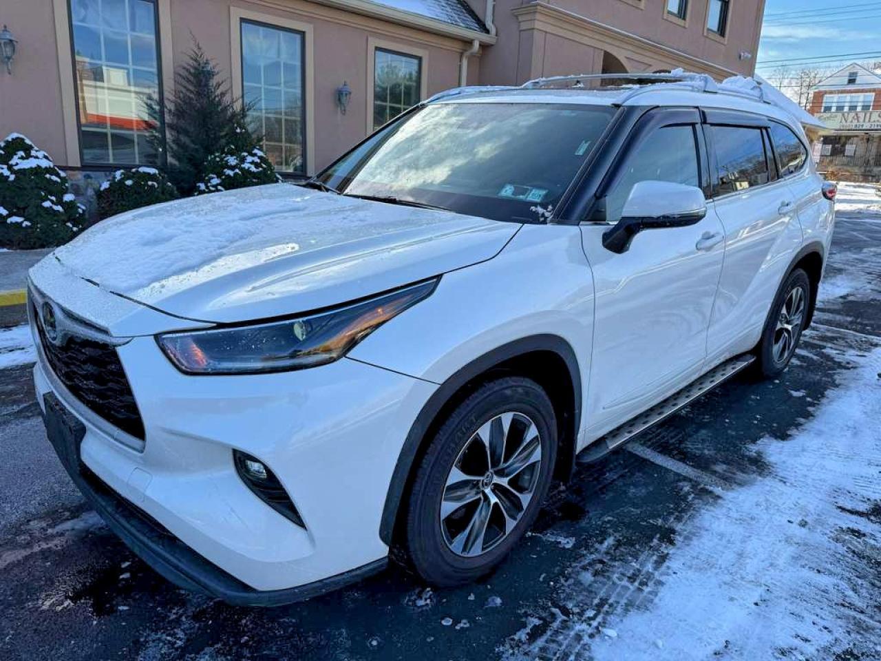 2021 TOYOTA HIGHLANDER