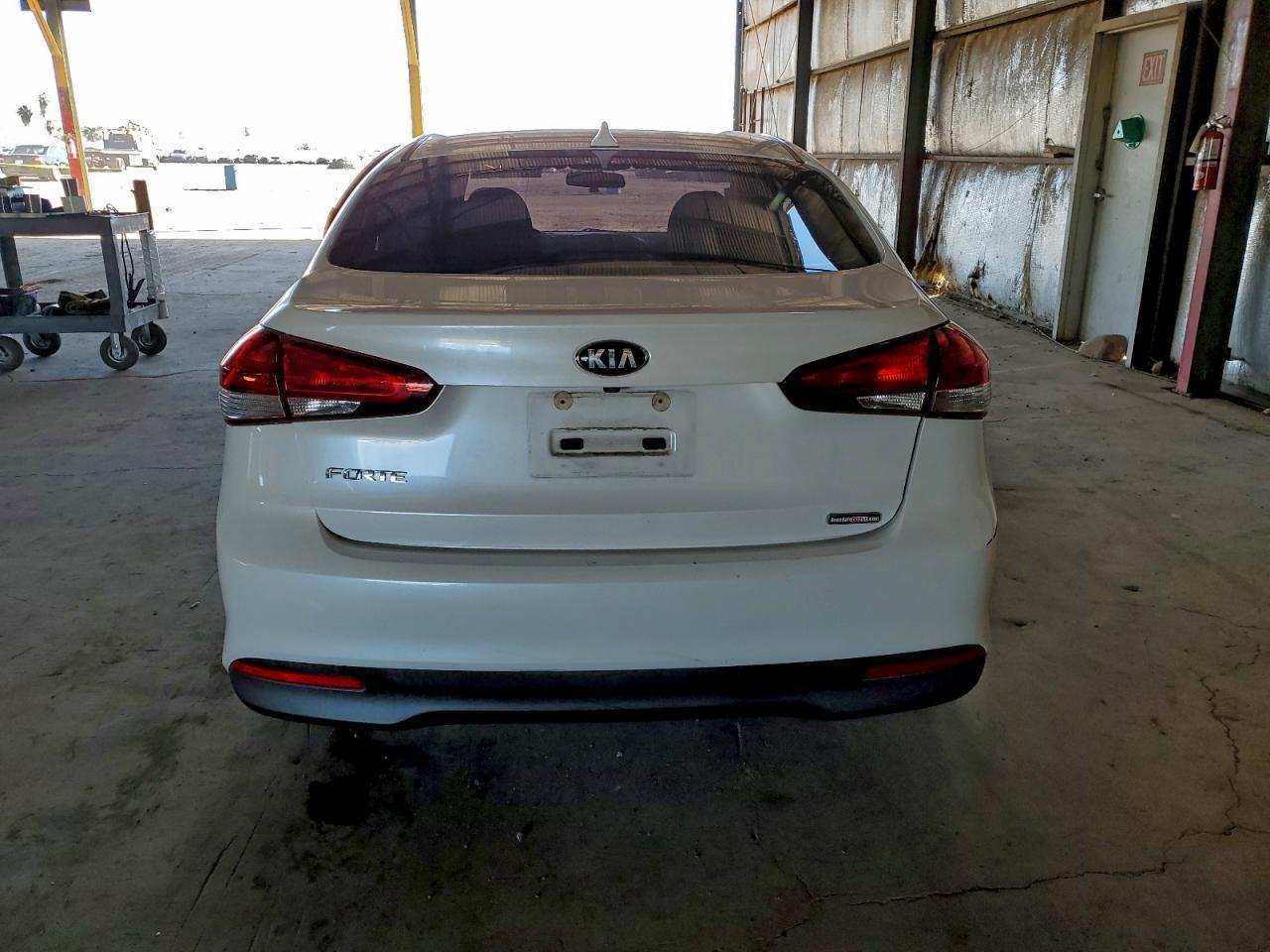 2017 KIA FORTE