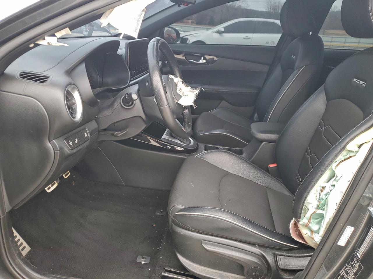 2024 KIA FORTE
