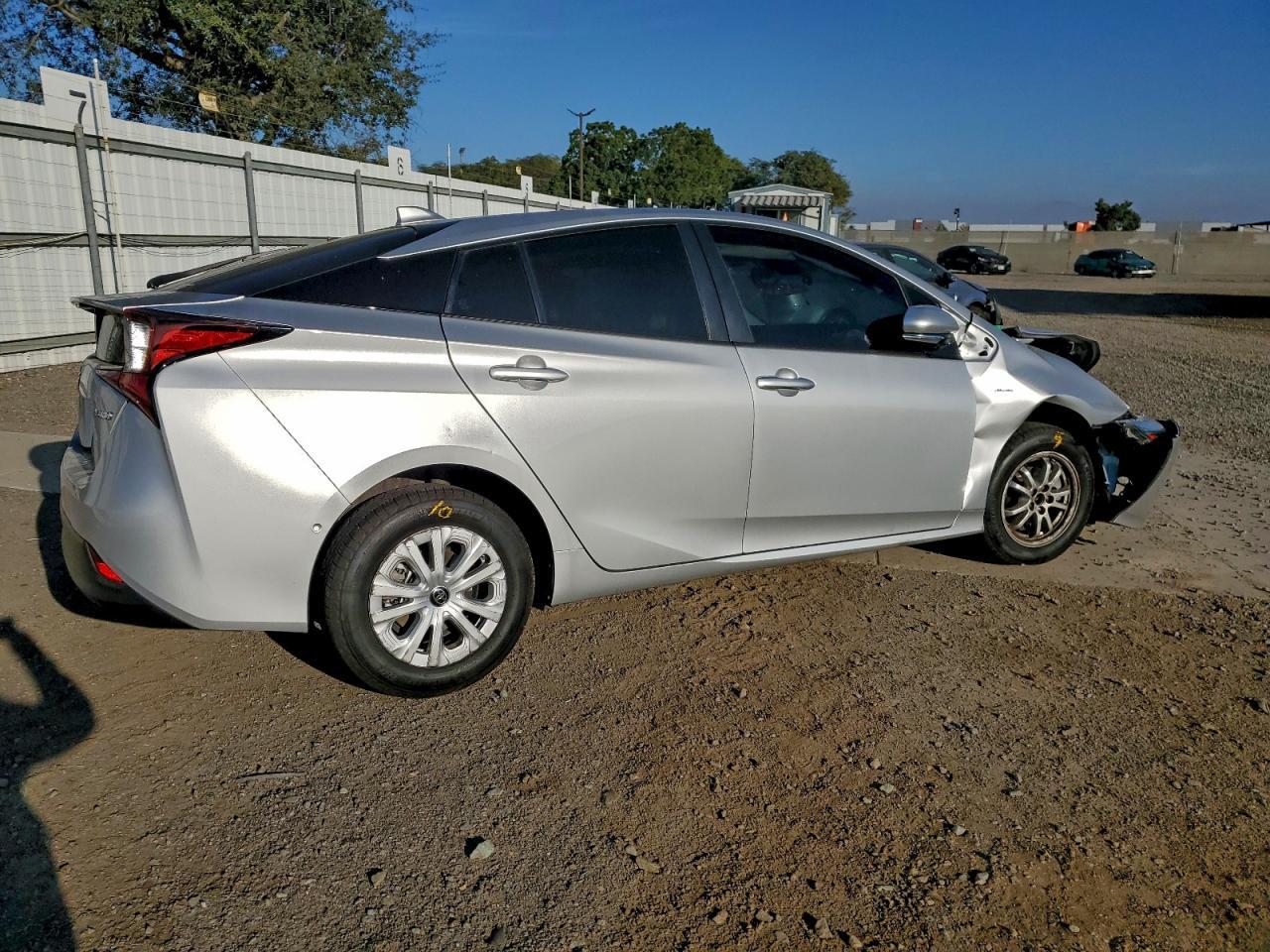 2020 TOYOTA PRIUS