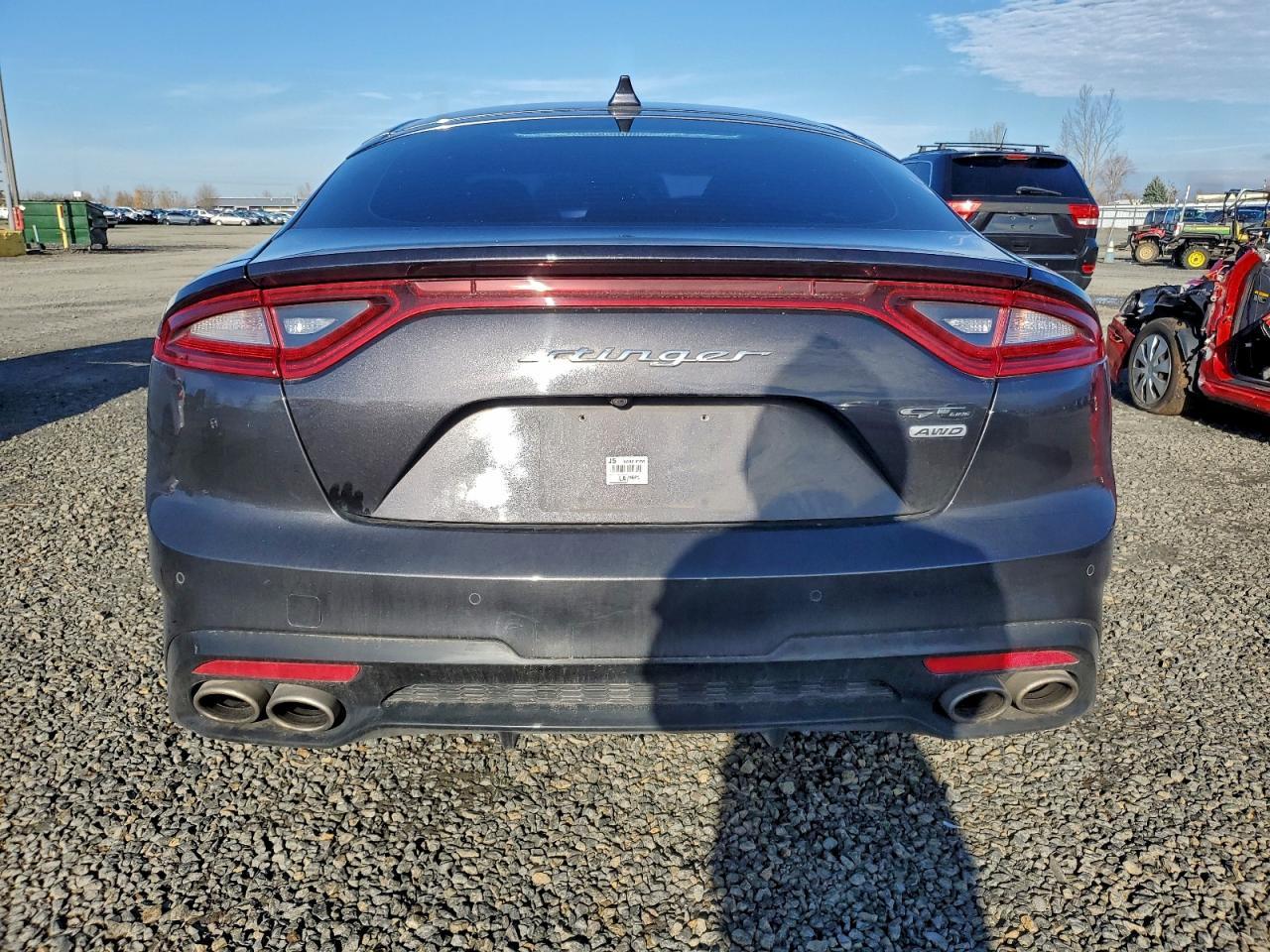 2021 KIA Stinger