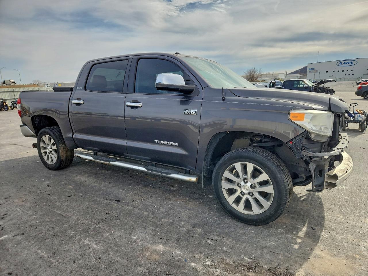2014 TOYOTA TUNDRA